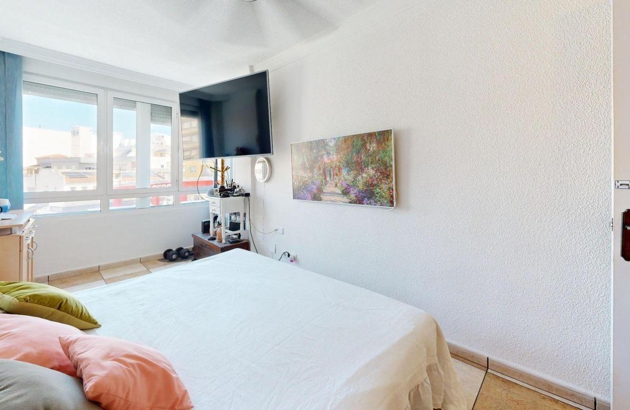 Revente - Appartement -
Torrevieja - Puerto Deportivo