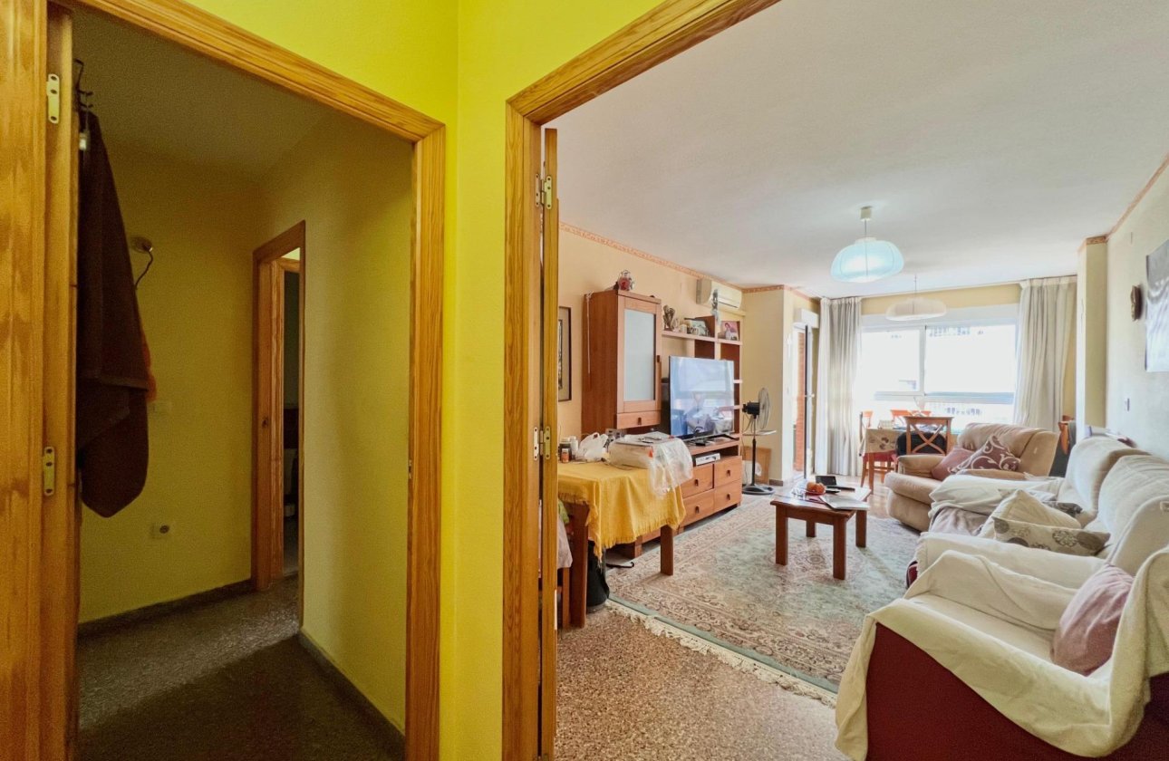 Revente - Appartement -
Torrevieja - Puerto Deportivo