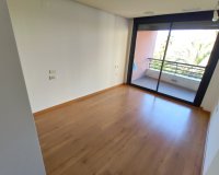 Revente - Appartement -
Torrevieja - Puerto