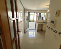 Revente - Appartement -
Torrevieja - Puerto