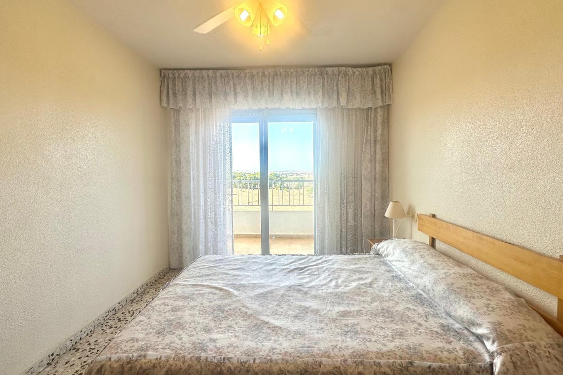 Revente - Appartement -
Torrevieja - Punta Prima