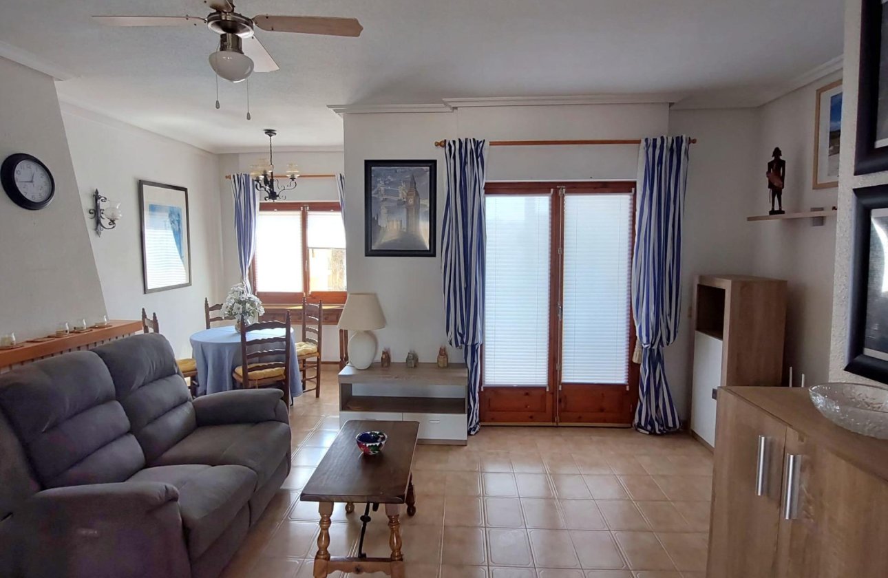 Revente - Appartement -
Torrevieja - Punta Prima