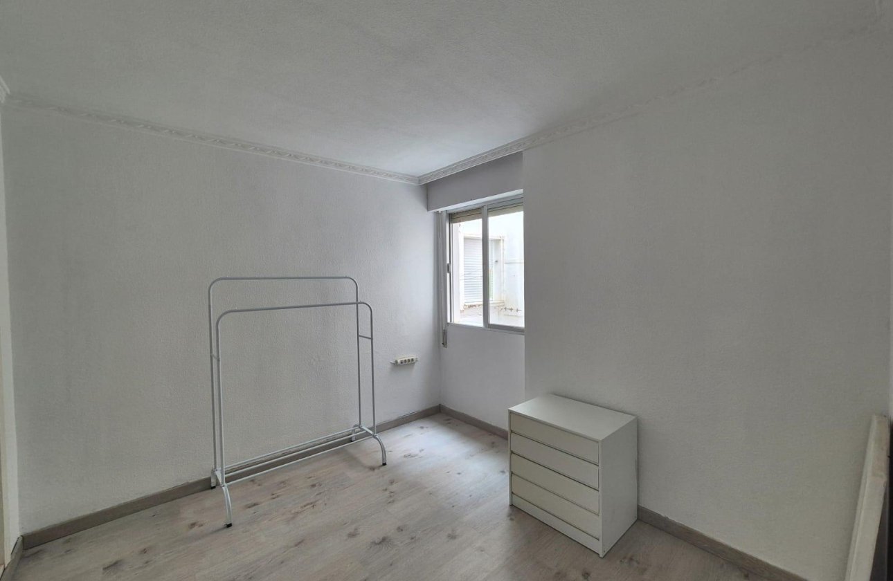 Revente - Appartement -
Torrevieja - Punta Prima