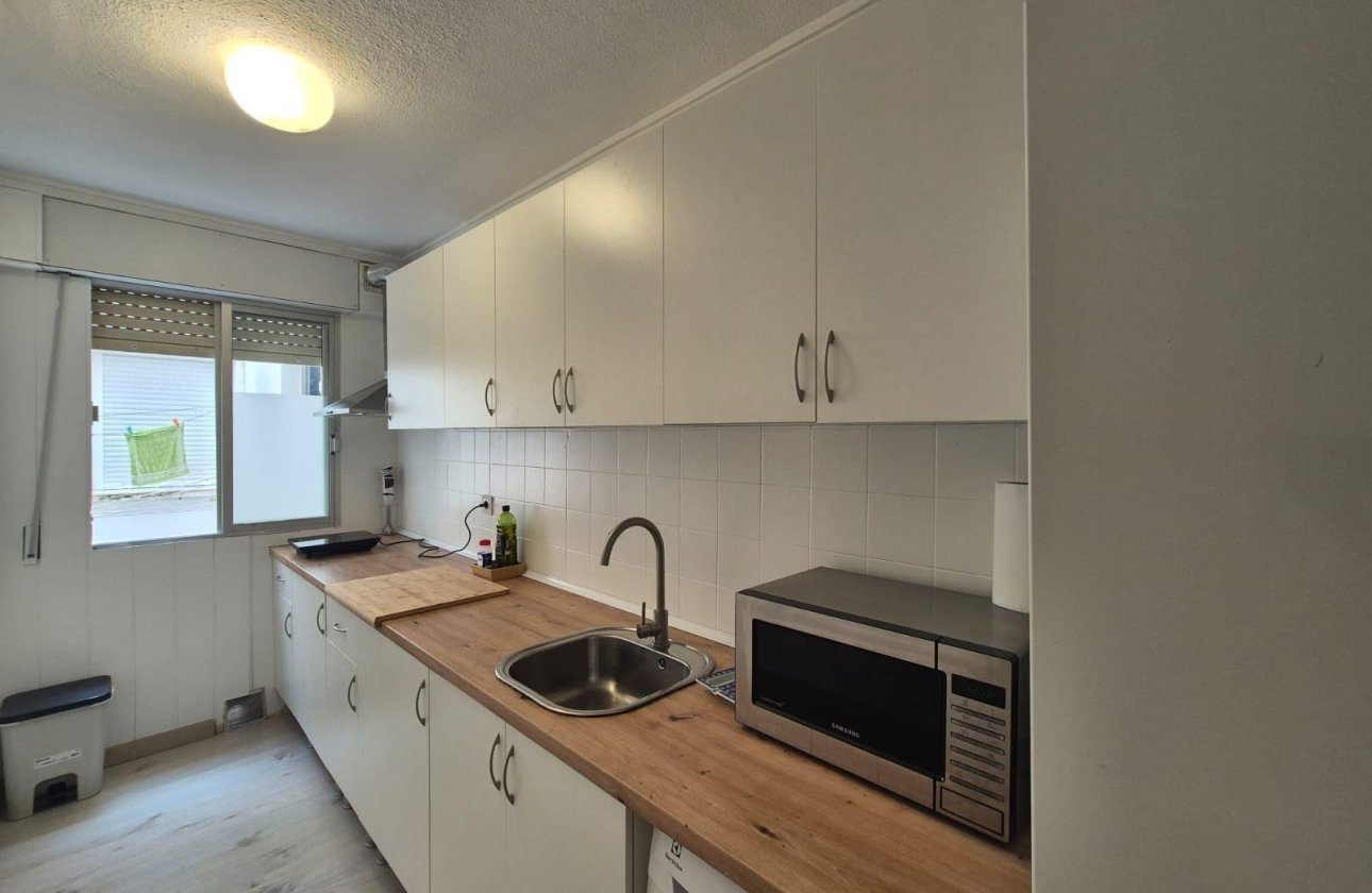 Revente - Appartement -
Torrevieja - Punta Prima