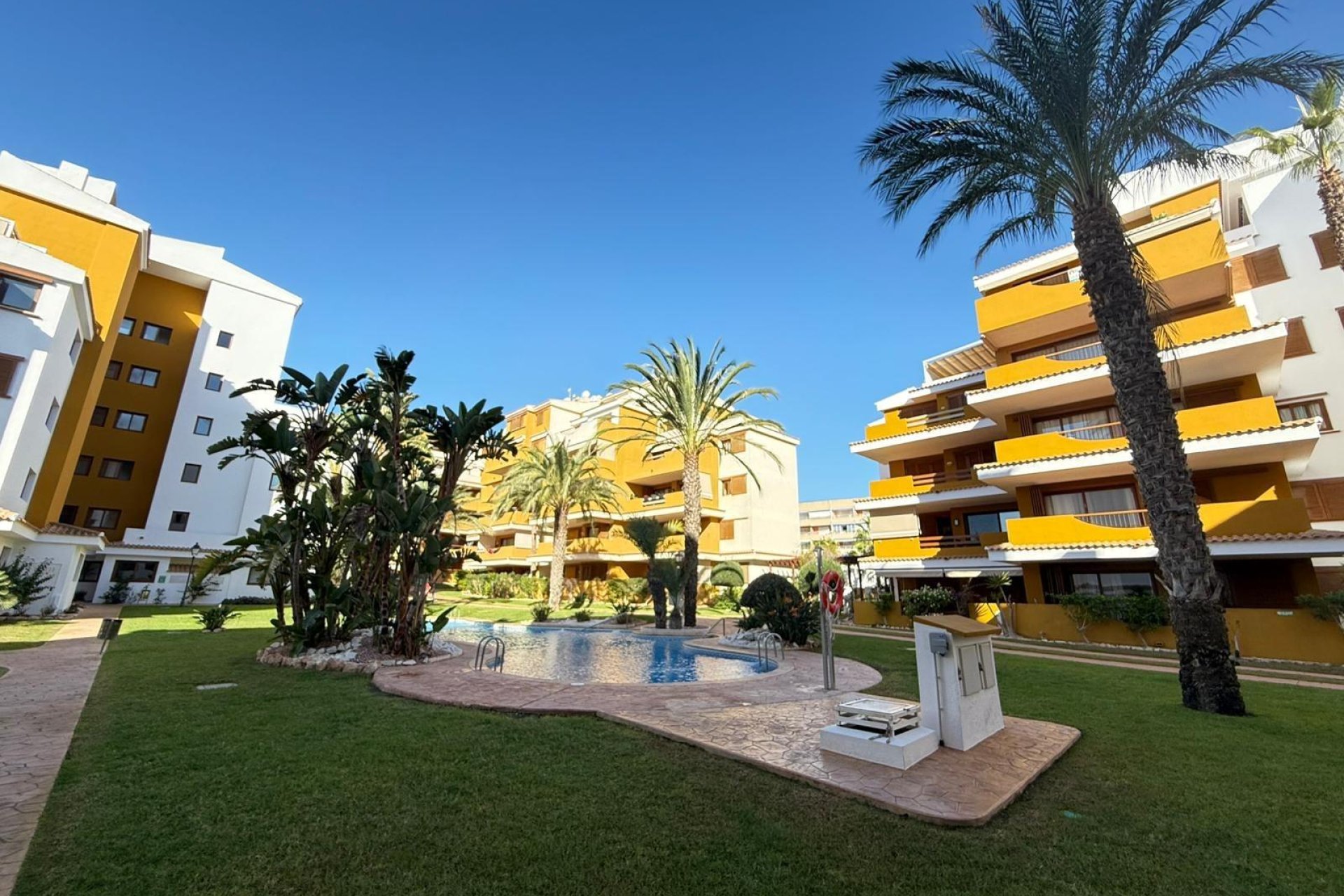 Revente - Appartement -
Torrevieja - Punta Prima