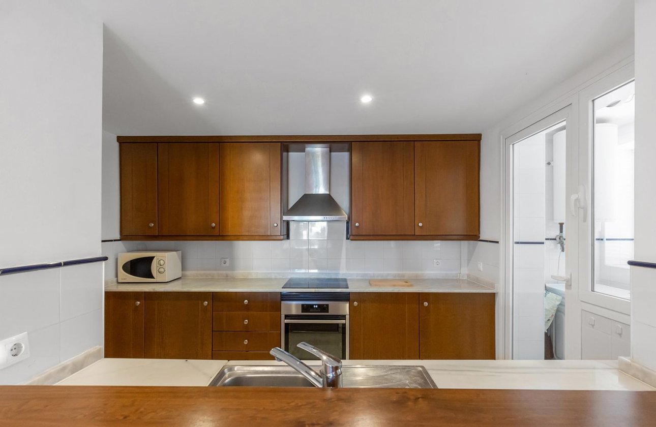 Revente - Appartement -
Torrevieja - Punta Prima