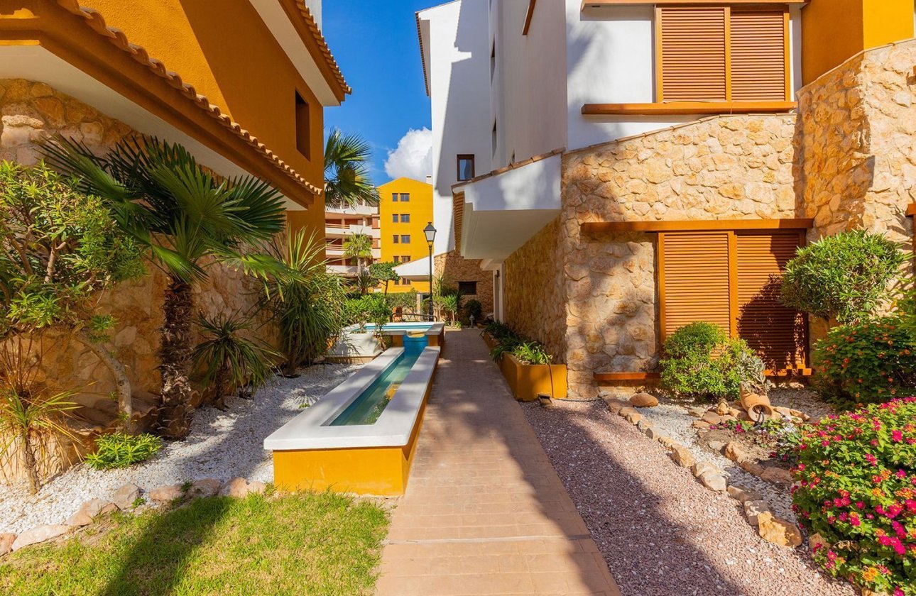 Revente - Appartement -
Torrevieja - Punta Prima