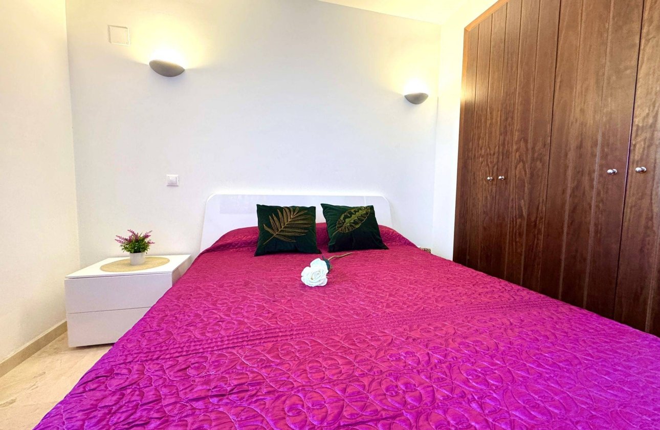 Revente - Appartement -
Torrevieja - Punta Prima