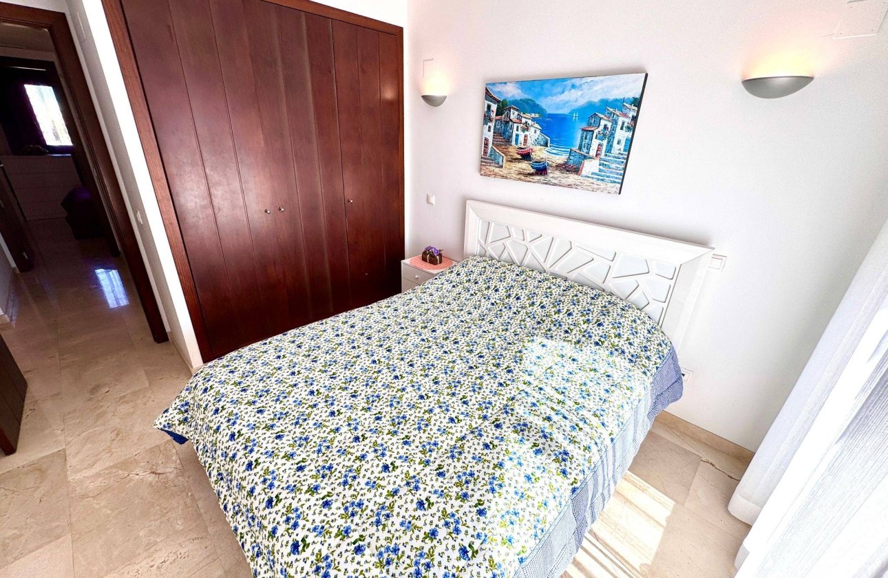 Revente - Appartement -
Torrevieja - Punta Prima