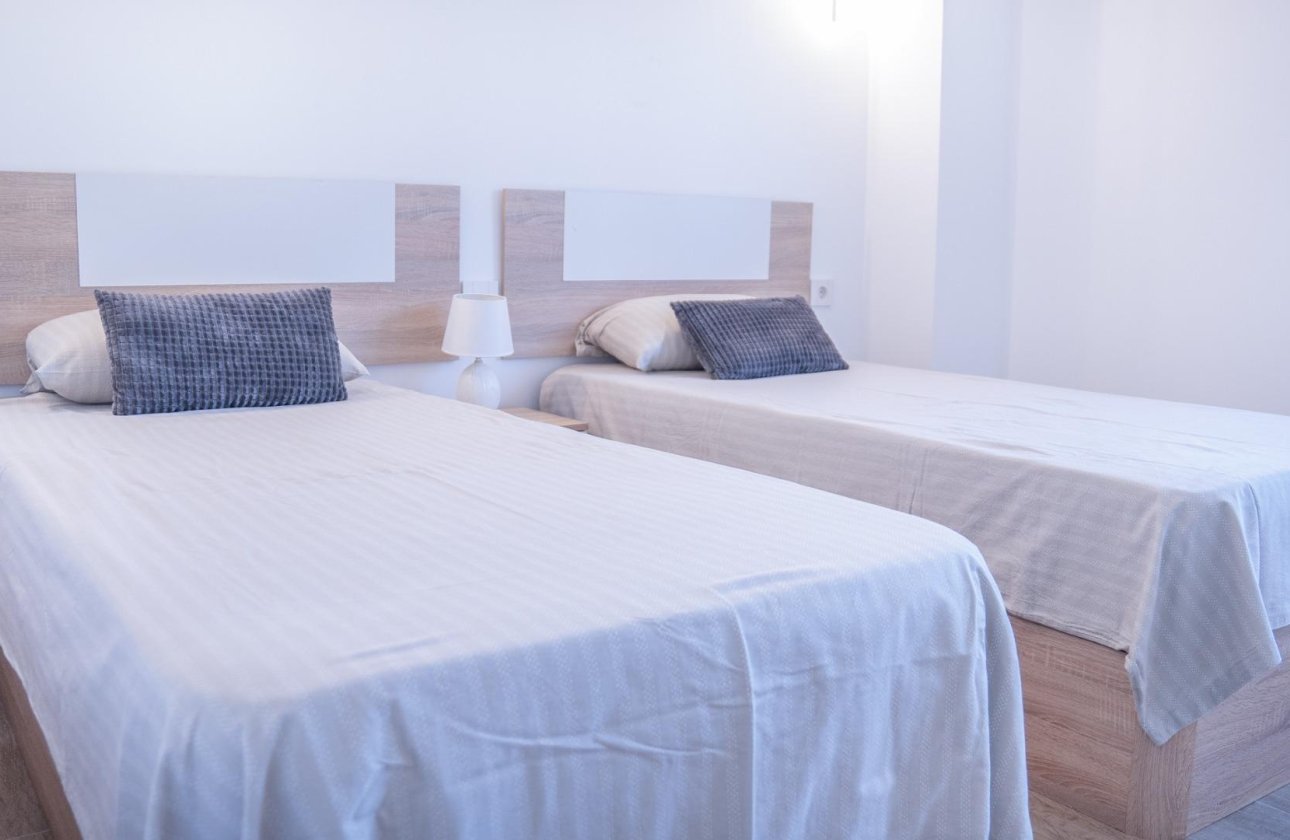 Revente - Appartement -
Torrevieja - Punta Prima