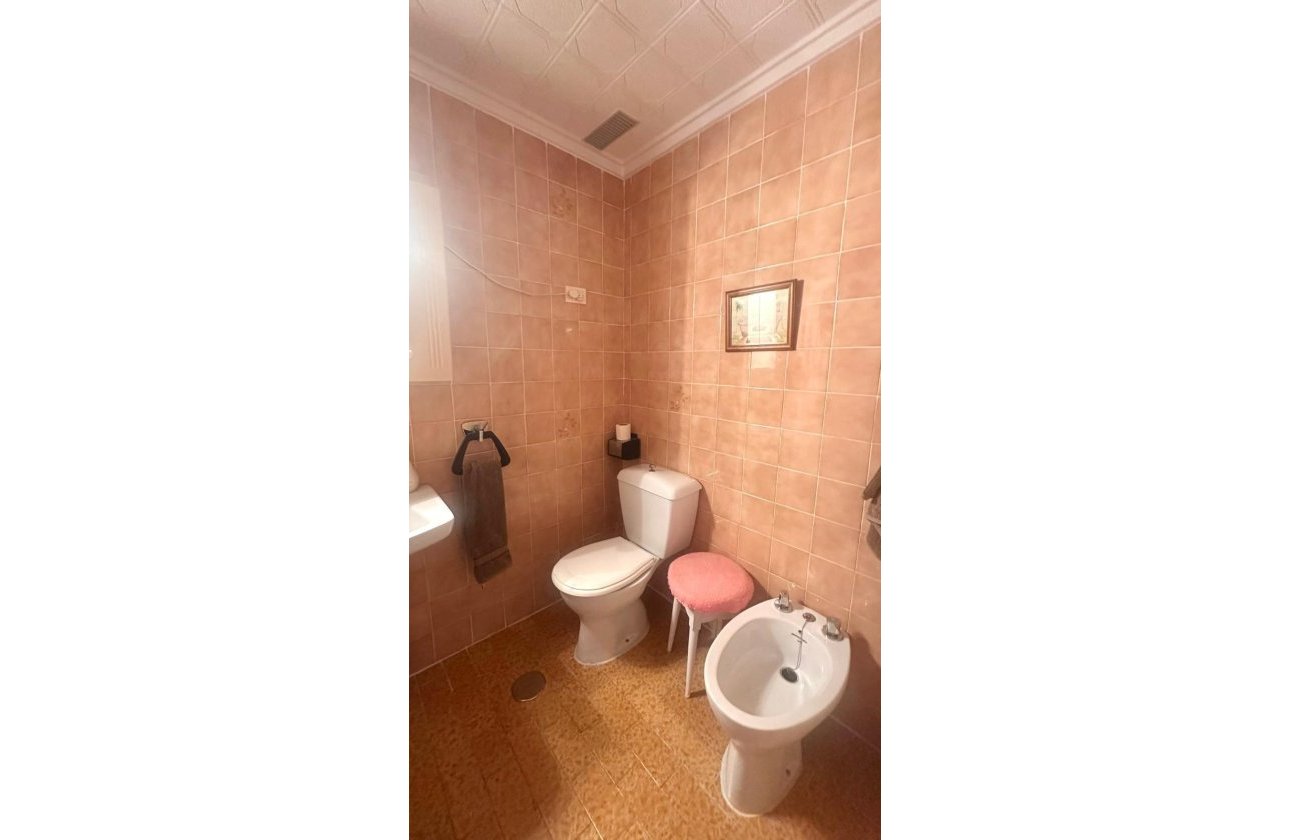 Revente - Appartement -
Torrevieja - Punta Prima