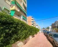 Revente - Appartement -
Torrevieja - Punta Prima