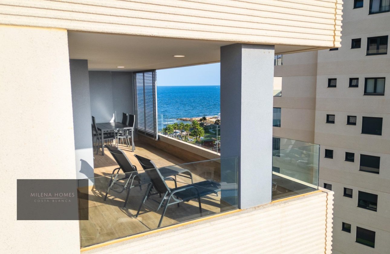 Revente - Appartement -
Torrevieja - Punta Prima