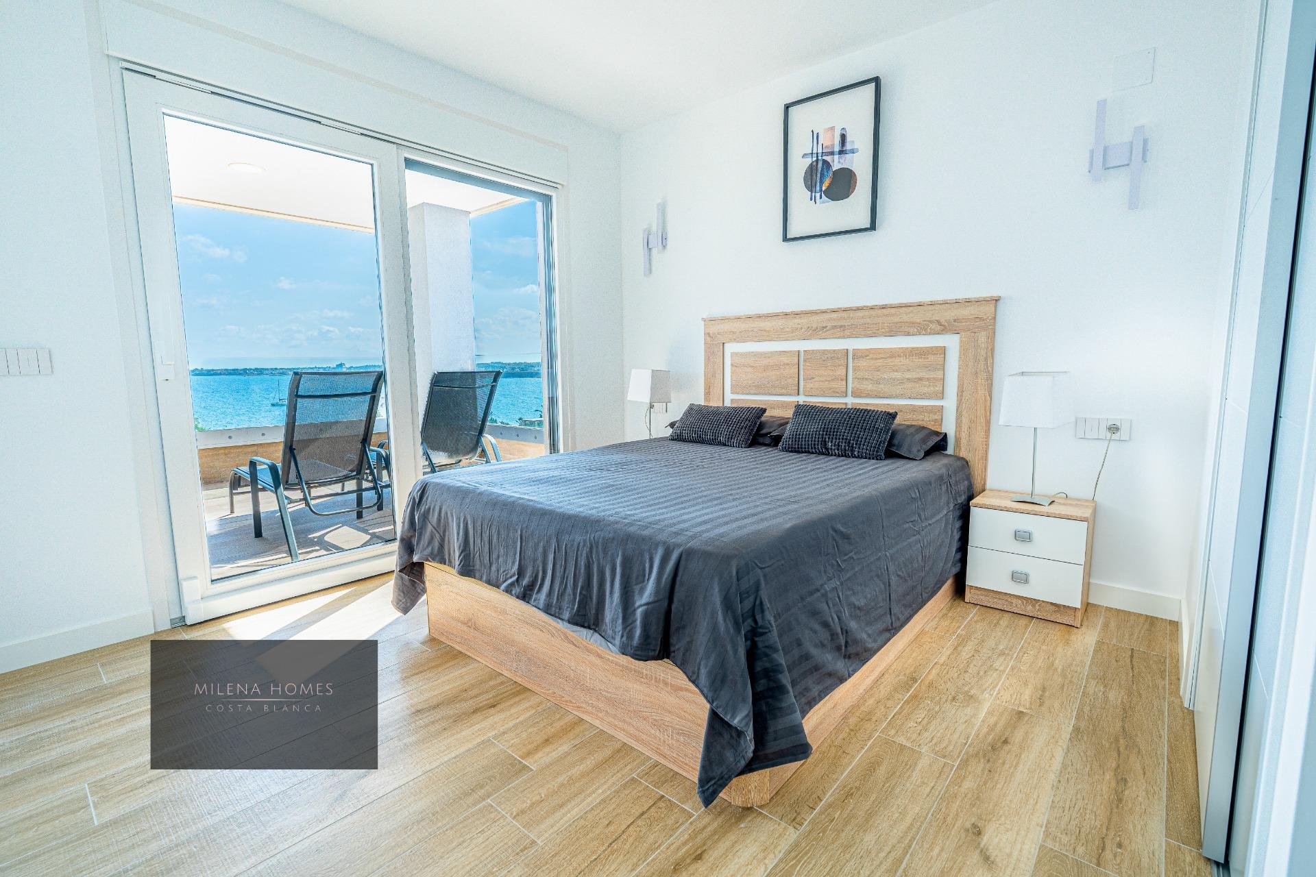 Revente - Appartement -
Torrevieja - Punta Prima