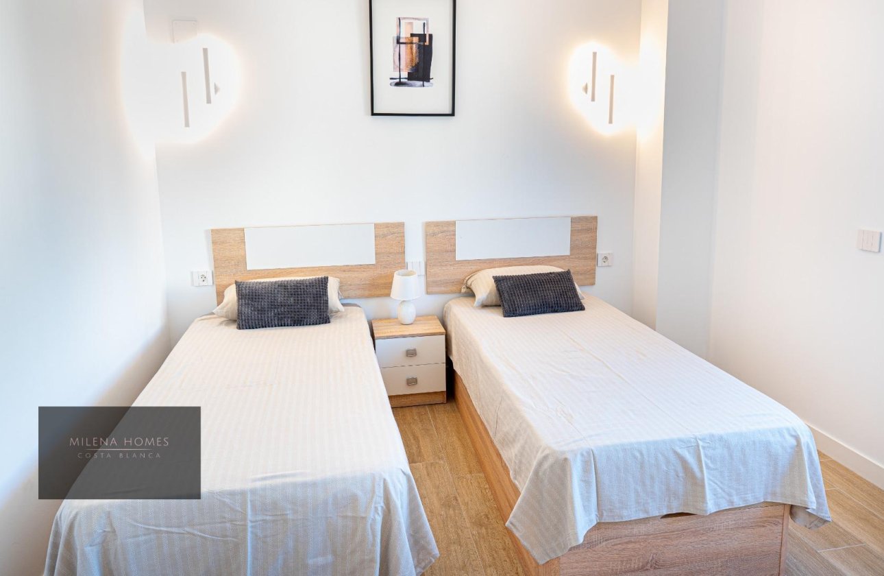 Revente - Appartement -
Torrevieja - Punta Prima