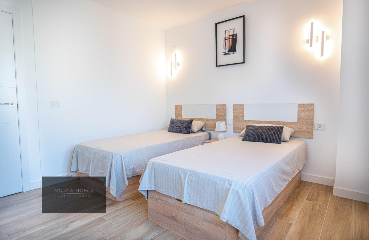 Revente - Appartement -
Torrevieja - Punta Prima