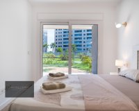 Revente - Appartement -
Torrevieja - Punta Prima