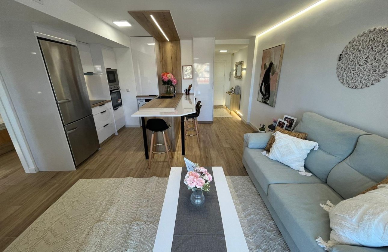 Revente - Appartement -
Torrevieja - Punta Prima