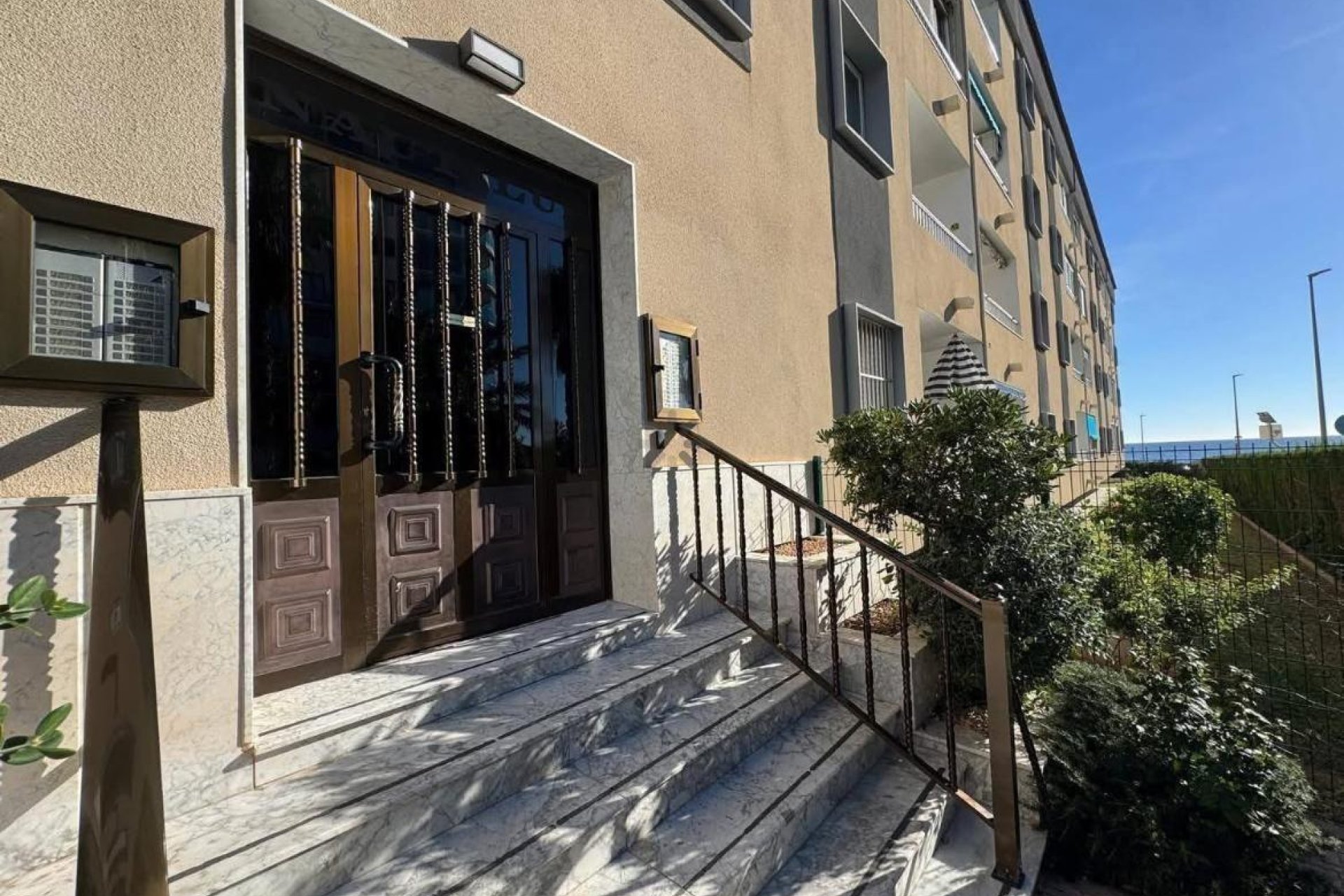 Revente - Appartement -
Torrevieja - Punta Prima