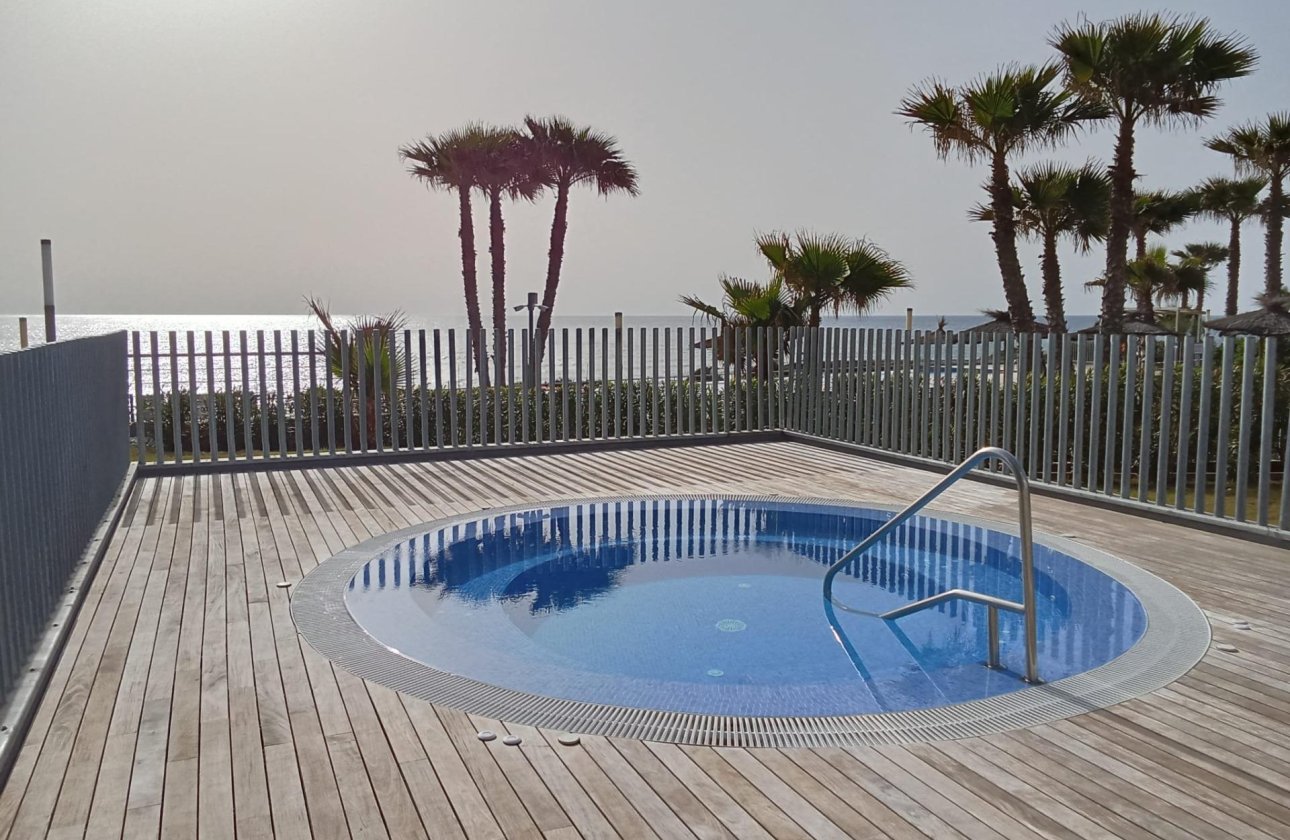 Revente - Appartement -
Torrevieja - Punta Prima