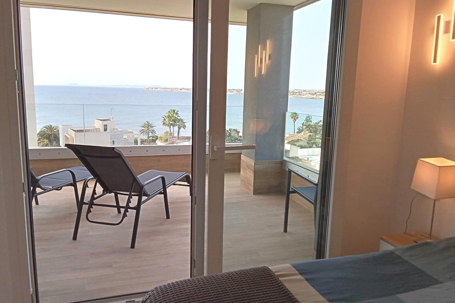 Revente - Appartement -
Torrevieja - Punta Prima