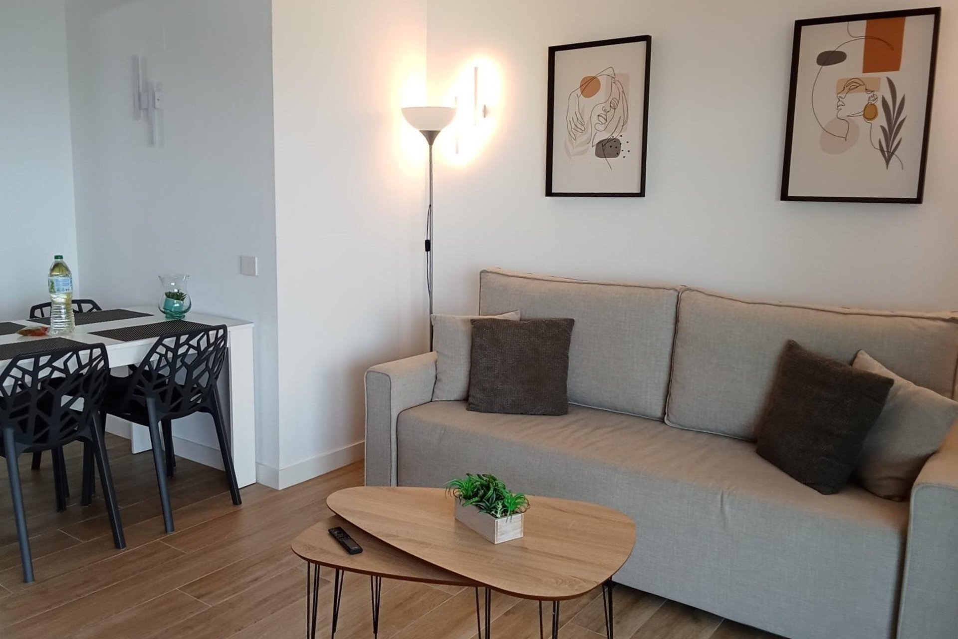 Revente - Appartement -
Torrevieja - Punta Prima