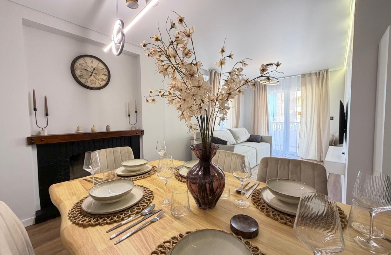 Revente - Appartement -
Torrevieja - Punta Prima