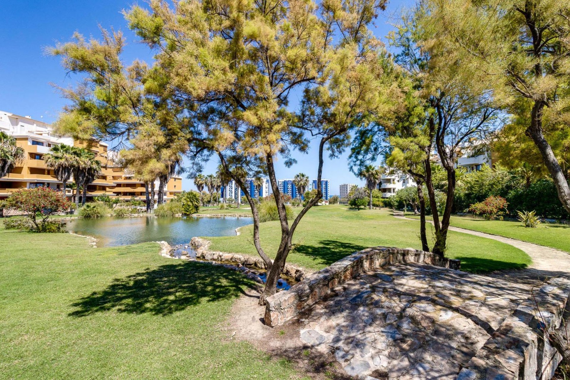 Revente - Appartement -
Torrevieja - Punta Prima