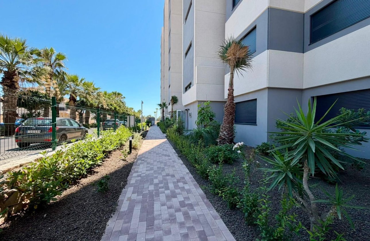 Revente - Appartement -
Torrevieja - Punta Prima