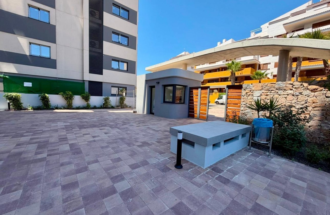 Revente - Appartement -
Torrevieja - Punta Prima