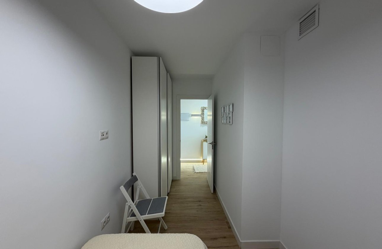 Revente - Appartement -
Torrevieja - Punta Prima