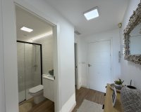 Revente - Appartement -
Torrevieja - Punta Prima