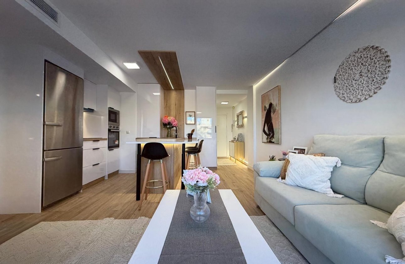 Revente - Appartement -
Torrevieja - Punta Prima