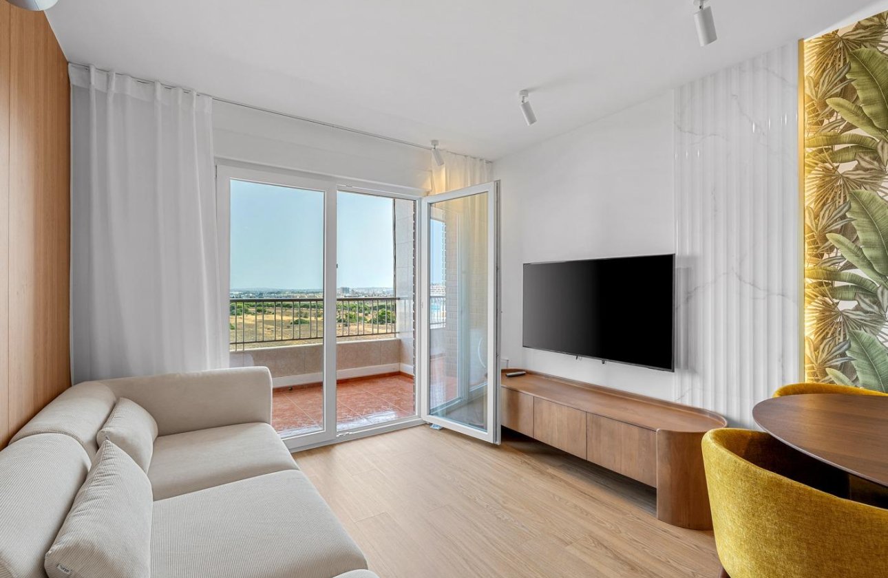 Revente - Appartement -
Torrevieja - Punta Prima