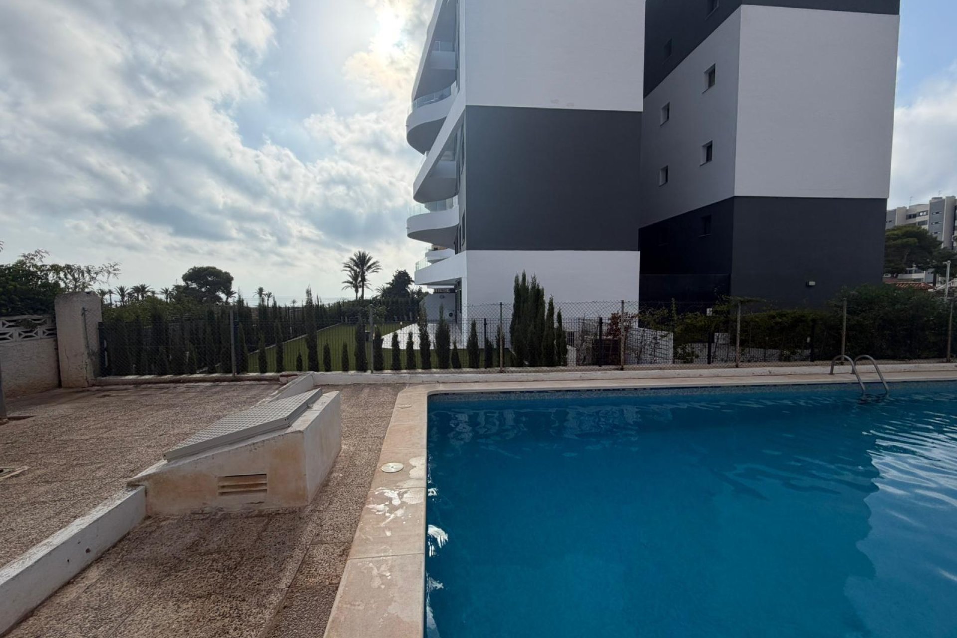 Revente - Appartement -
Torrevieja - Punta Prima