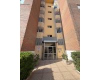 Revente - Appartement -
Torrevieja - Punta Prima