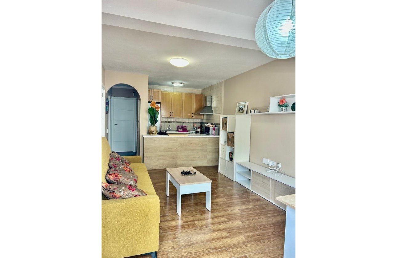 Revente - Appartement -
Torrevieja - Sector 25