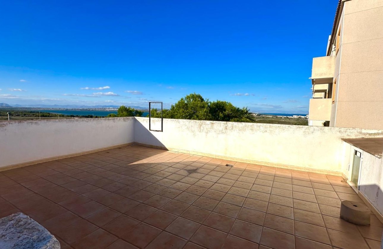 Revente - Appartement -
Torrevieja - Torreblanca