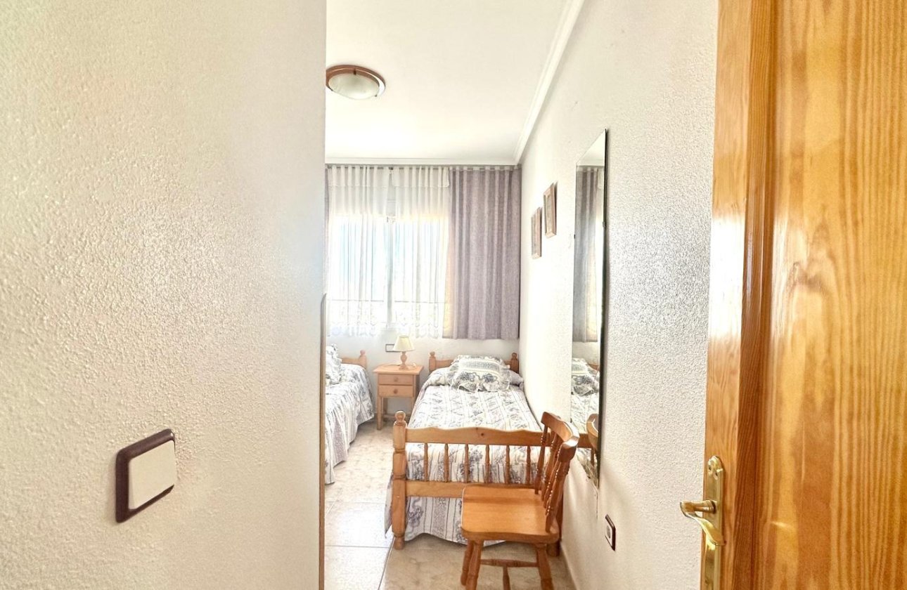 Revente - Appartement -
Torrevieja - Torreblanca