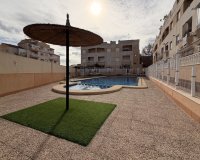 Revente - Appartement -
Torrevieja - Urb. Calas Blancas III
