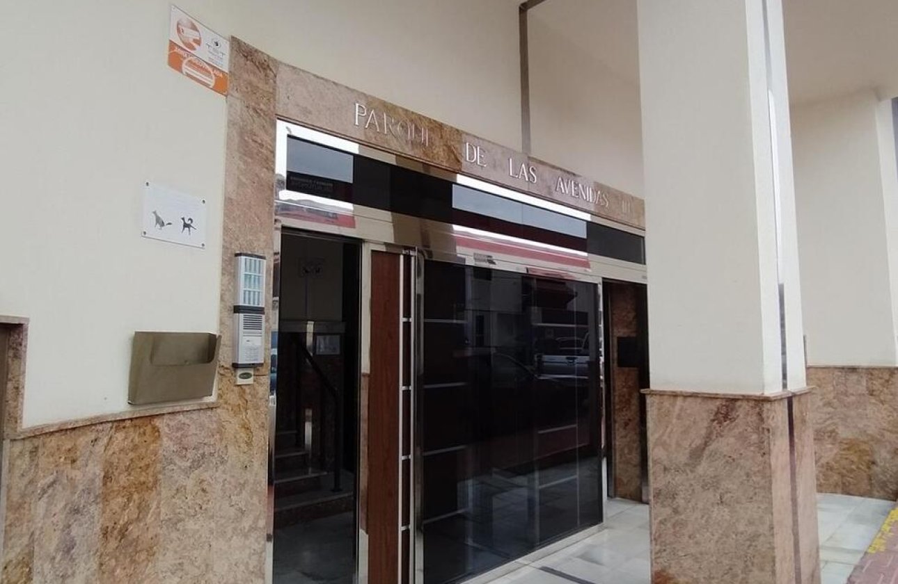 Revente - Appartement -
Torrevieja