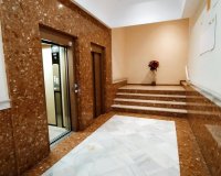 Revente - Appartement -
Torrevieja