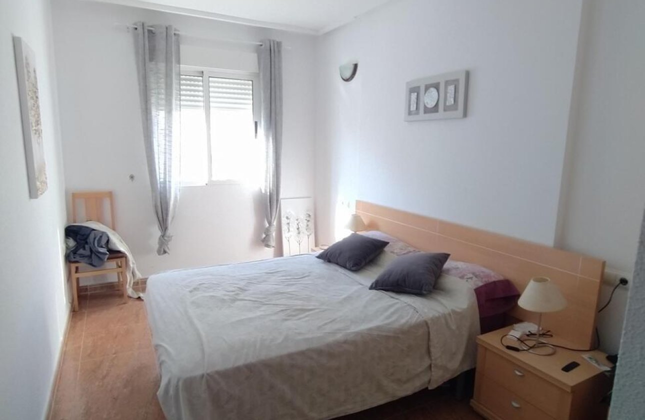 Revente - Appartement -
Torrevieja