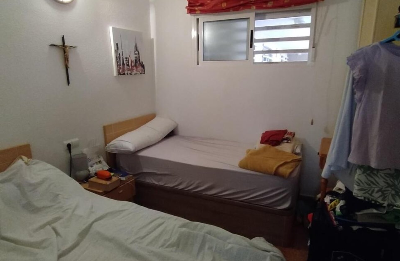 Revente - Appartement -
Torrevieja