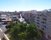 Revente - Appartement -
Torrevieja