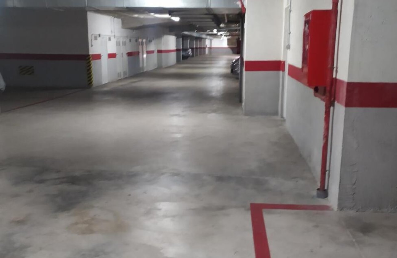 Revente - Appartement -
Torrevieja