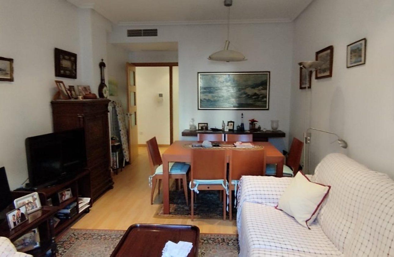 Revente - Appartement -
Torrevieja