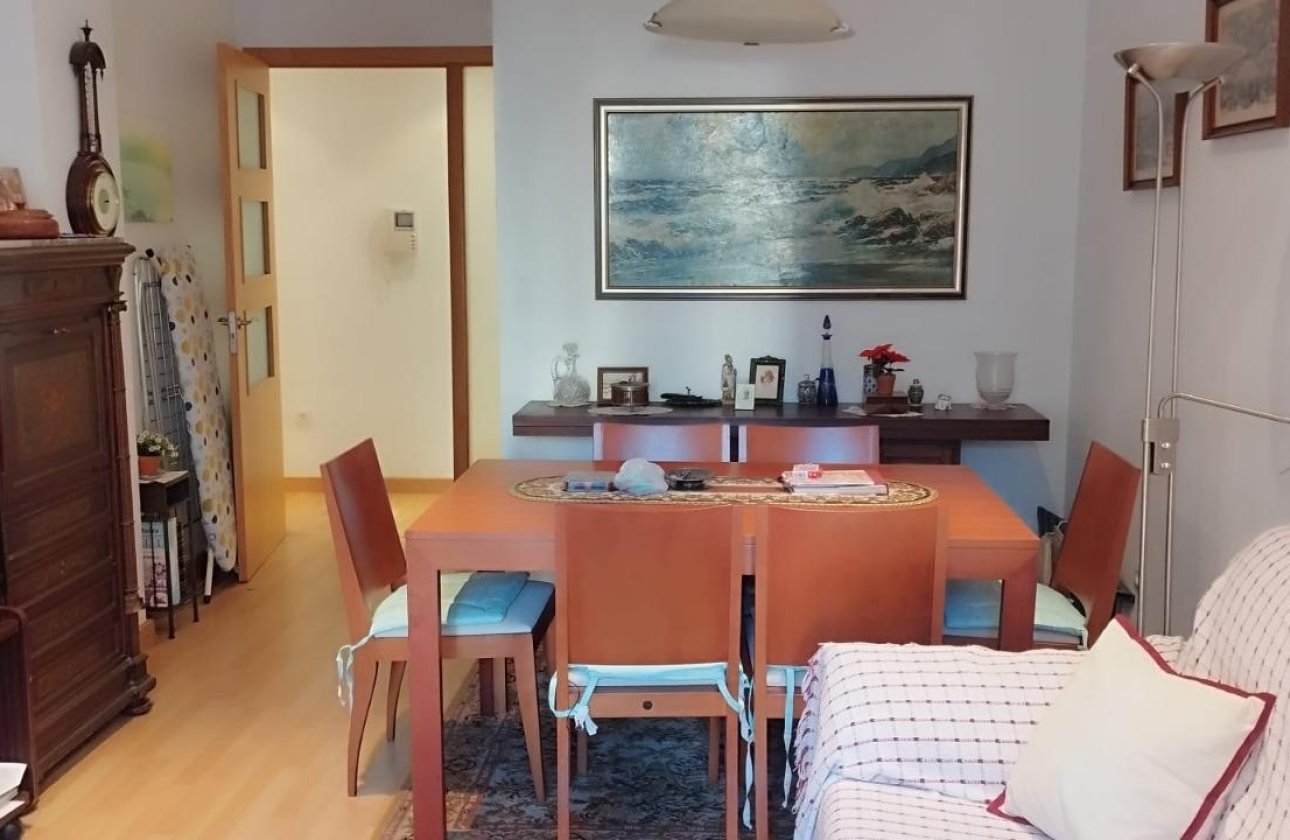 Revente - Appartement -
Torrevieja