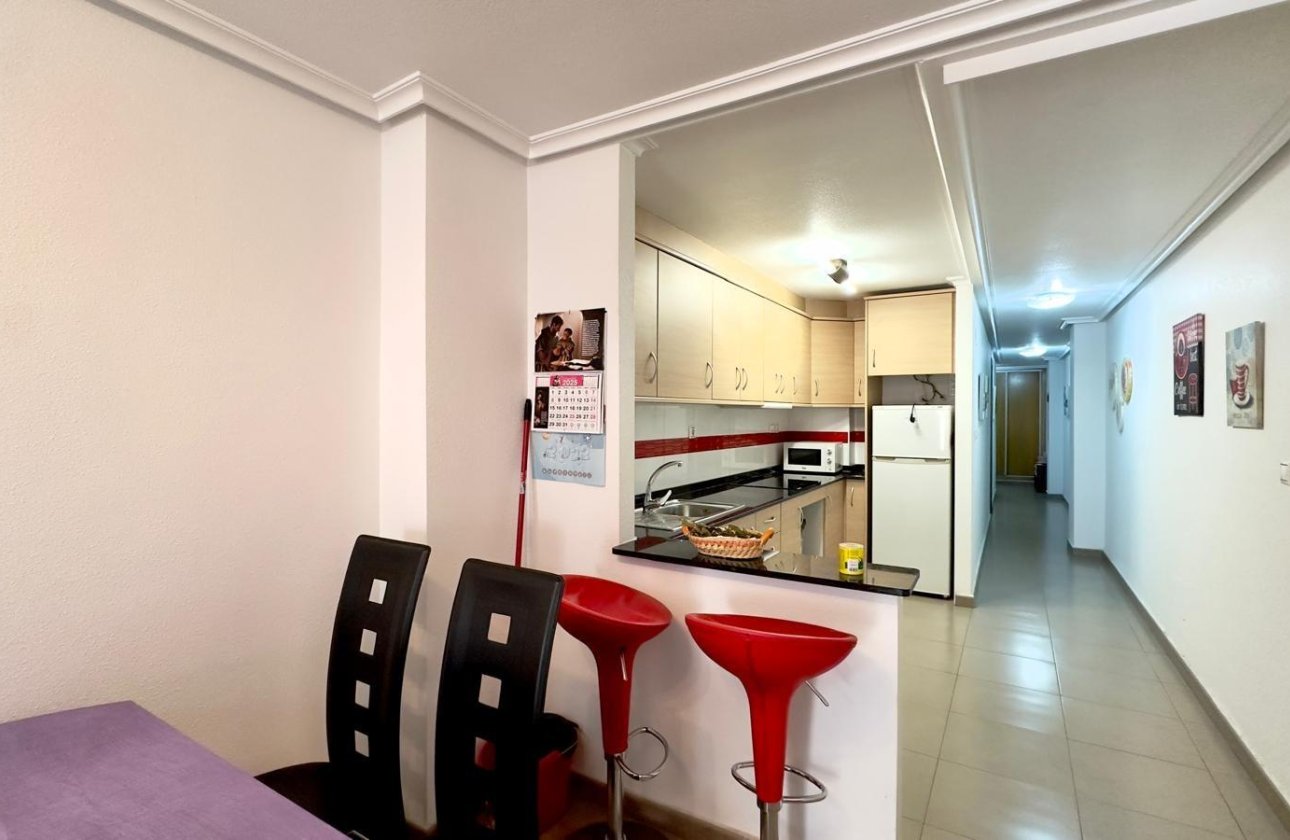 Revente - Appartement -
Torrevieja