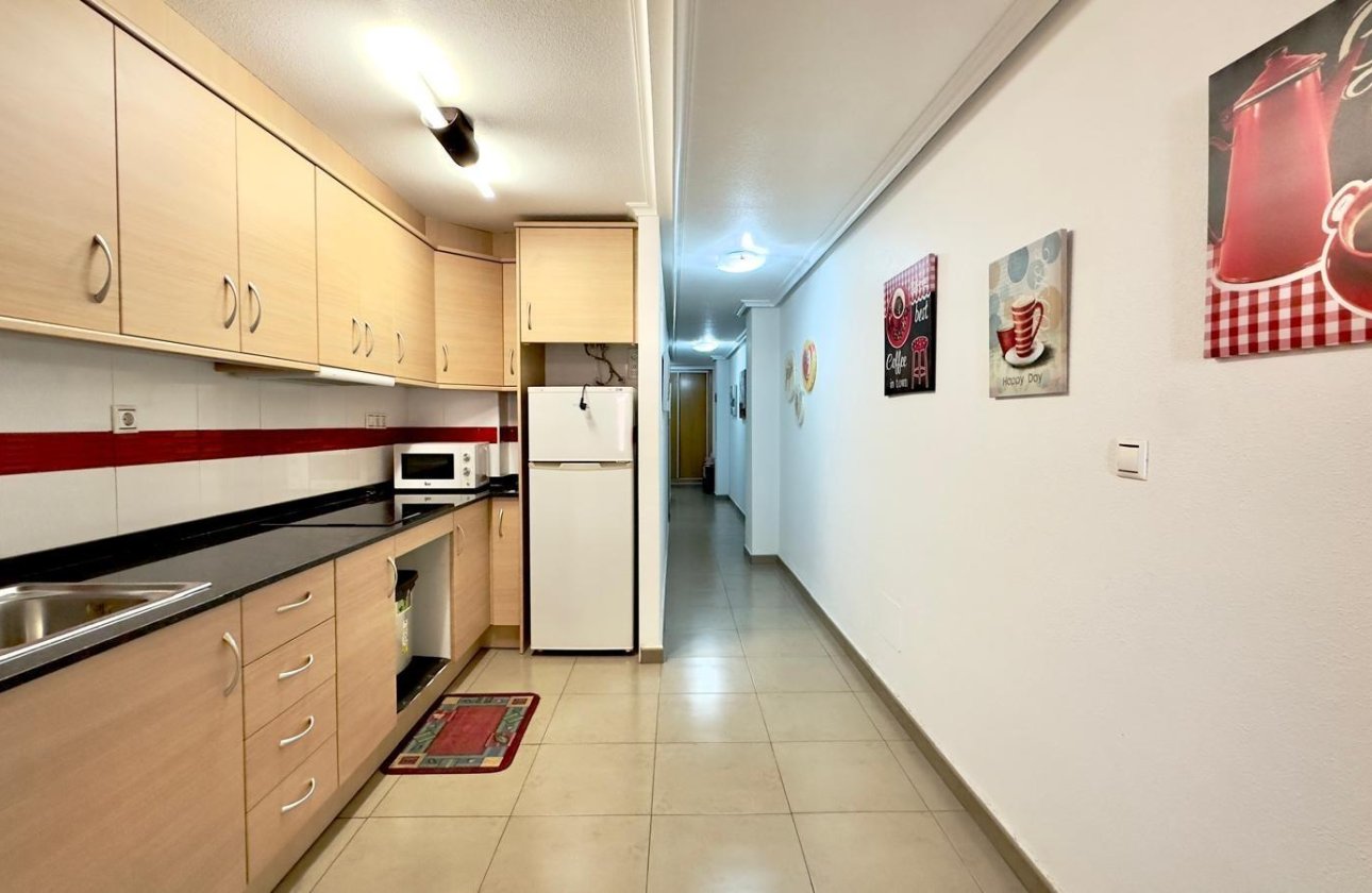 Revente - Appartement -
Torrevieja